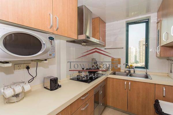  Simple 3BR Apartment in Jing