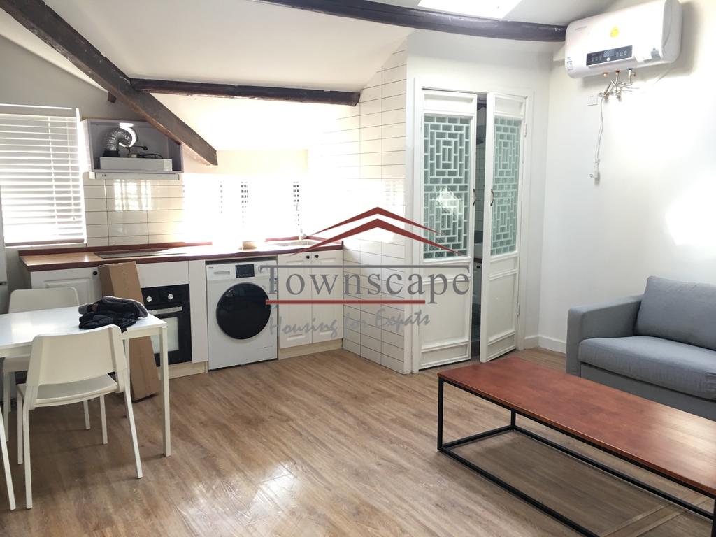  Renovated 1BR Lane House nr People