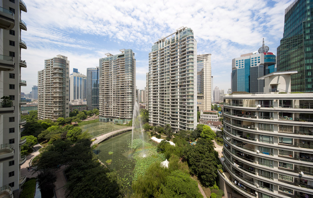  Modern Apartment w/Terrace nr West Nanjing Rd