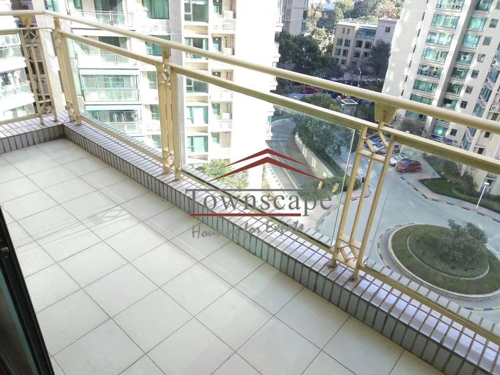  3BR Apartment Popular Compound in Xujiahui