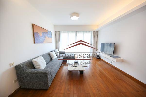  Family Apartment in Tianshan near Hongqiao and Metro Line 2