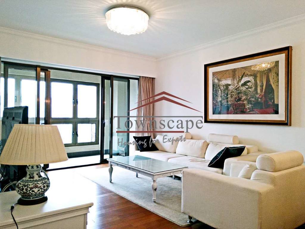  Spacious 3BR Apartment in Xintiandi