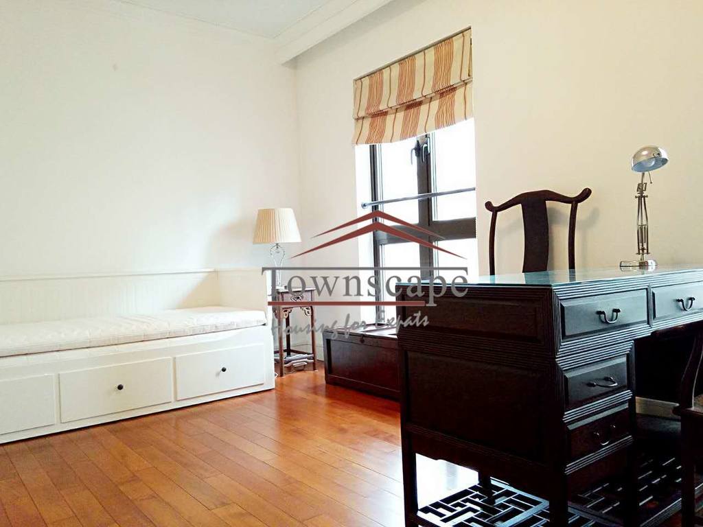  Spacious 3BR Apartment in Xintiandi