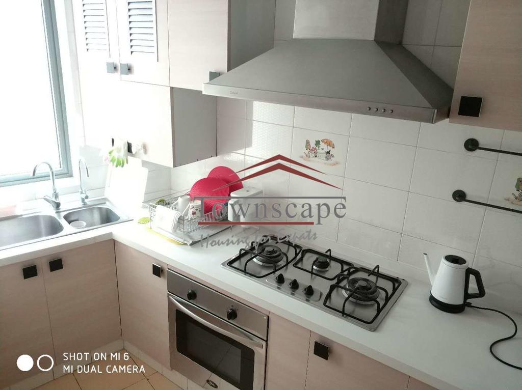  Bright 3BR Apartment at Dapuqiao