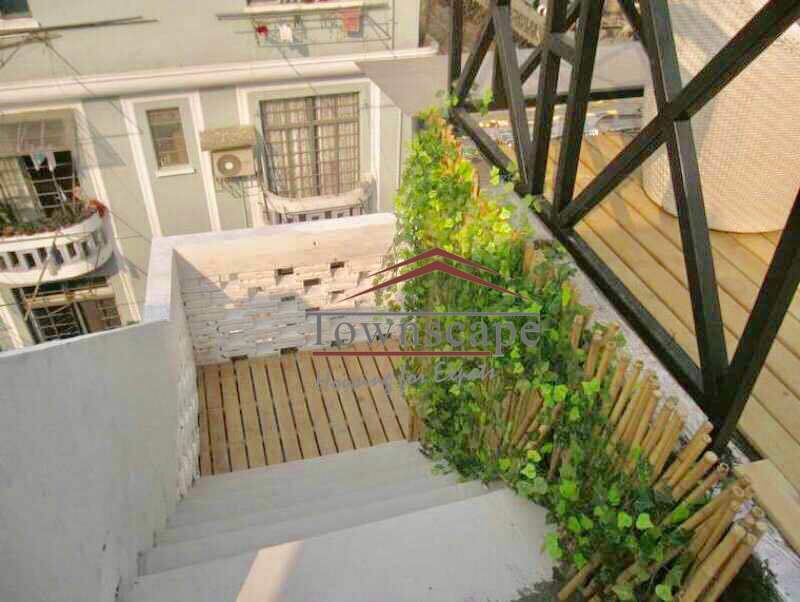  Sunny 1.5BR Lane House with Roof Terrace in Jing