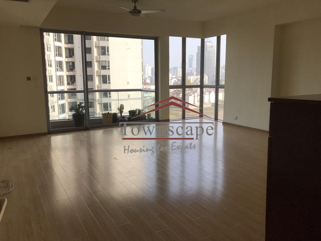 Shanghai Spacious Apartment Spacious 4BR Apartment at Anfu Road