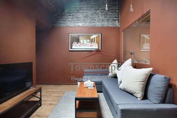  Renovated 2BR Lane House in West Nanjing Rd