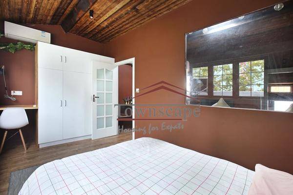  Renovated 2BR Lane House in West Nanjing Rd