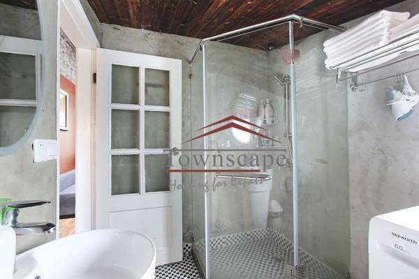  Renovated 2BR Lane House in West Nanjing Rd