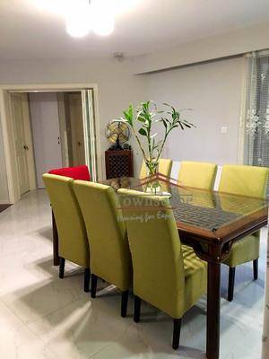  Spacious 3BR Apartment near West Nanjing Road