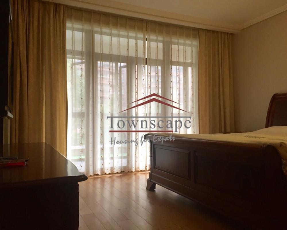  Very spacious 3BR Family Apartment in Gubei