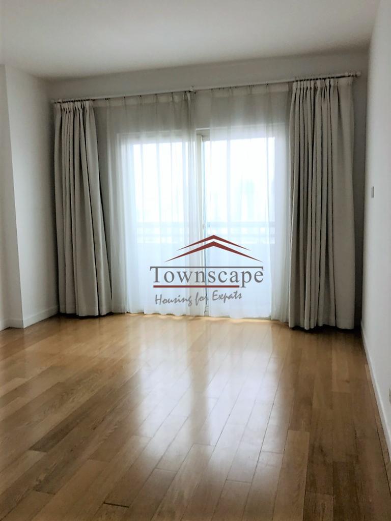  Unfurnished Modern Apartment for Rent in Anfu Road