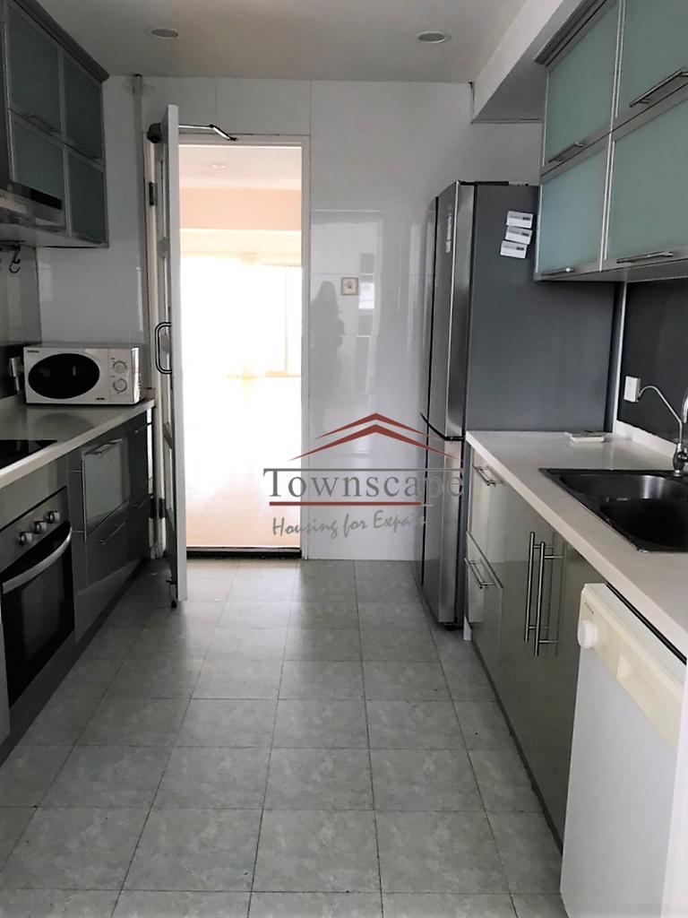  Unfurnished Modern Apartment for Rent in Anfu Road