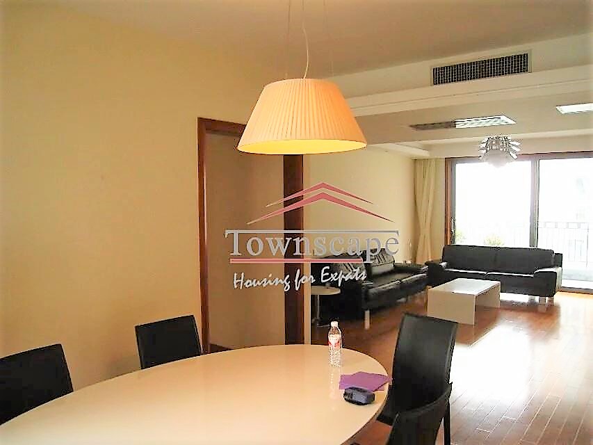  Spacious 3BR Apartment at Gubei Gold Street