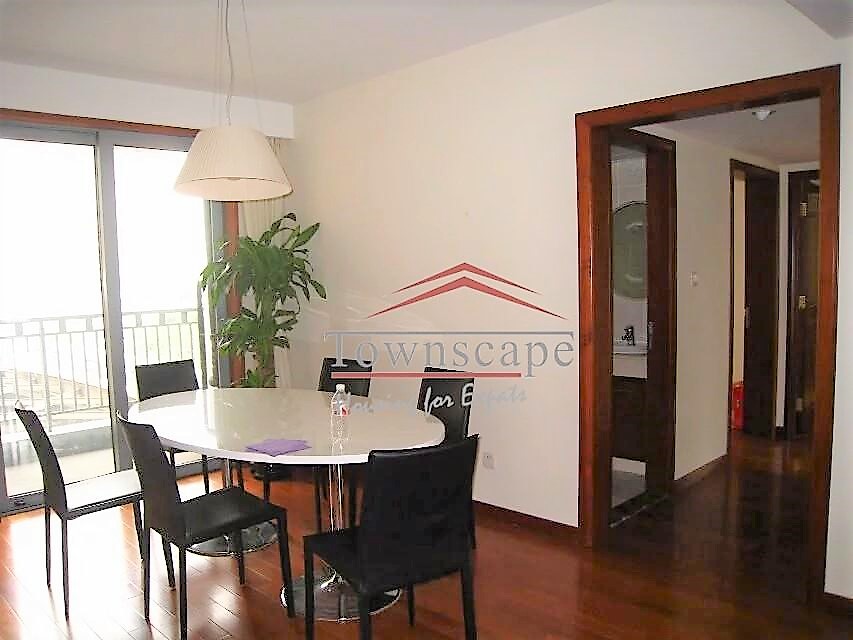  Spacious 3BR Apartment at Gubei Gold Street