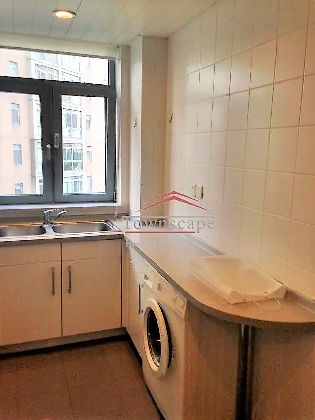  Spacious 3BR Apartment at Gubei Gold Street