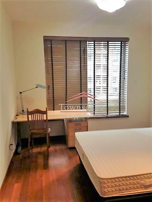  Spacious 3BR Apartment at Gubei Gold Street