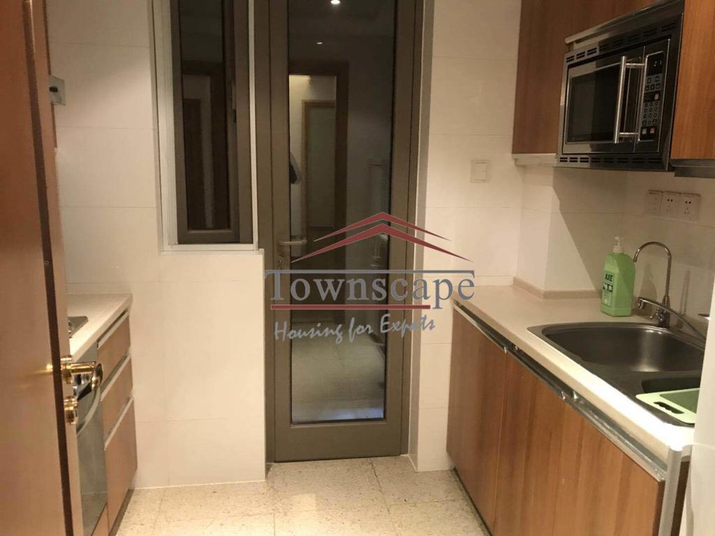  Modern 2BR Apartment in Gubei Golden Street area