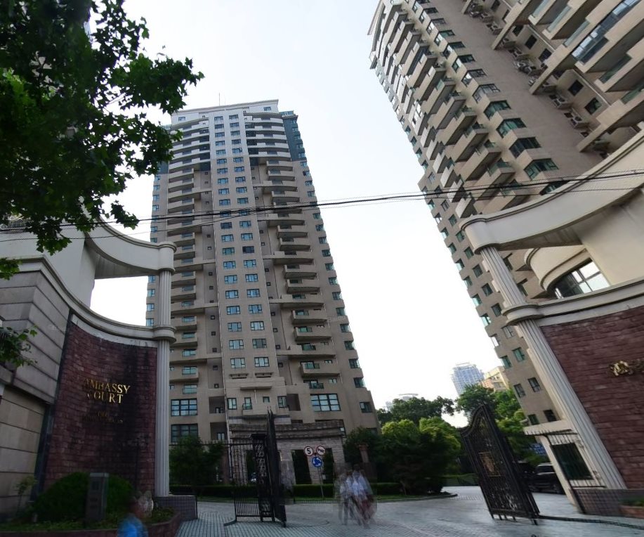  Clean, Modern 2BR in Top Compound near Shanghai Library