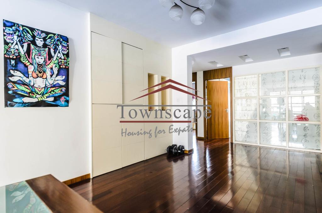  Comfortable 3BR in Xujiahui Residential Zone