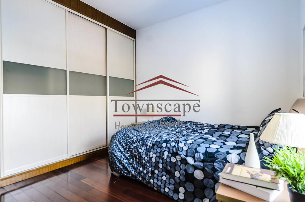  Comfortable 3BR in Xujiahui Residential Zone