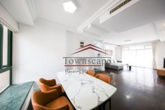  Bright 3BR Apartment behind NYU at Century Avenue in Pudong