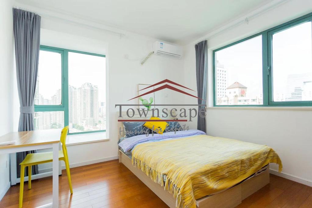  Bright 4BR Apartment for rent in Xujiahui