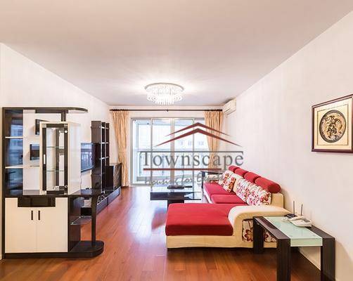  Comfrtable 3BR Apartment in Tianshan near Hongqiao