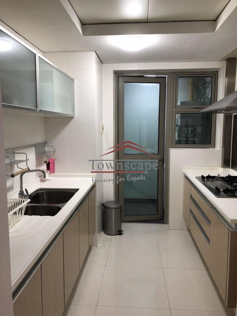  Homey Apartment in Popular Compound, Jing