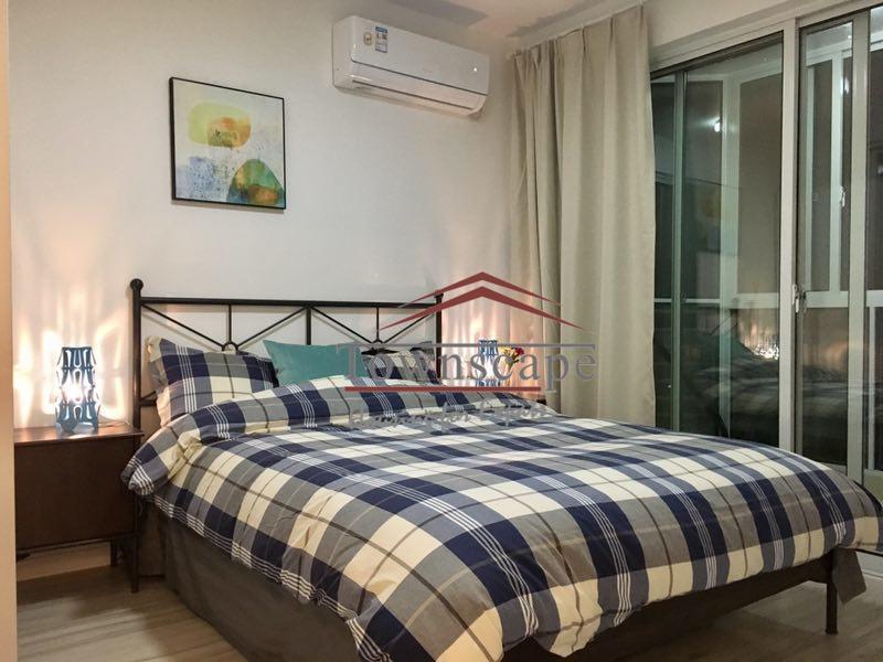  Modern 2BR Apartment with Floor-Heating nr West Nanjing Road