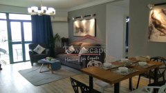  Modern 3BR Apartment near Zhongshan Park and ECNU