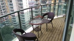  Modern 3BR Apartment near Zhongshan Park and ECNU