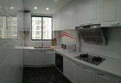  Modern 3BR Apartment near Zhongshan Park and ECNU