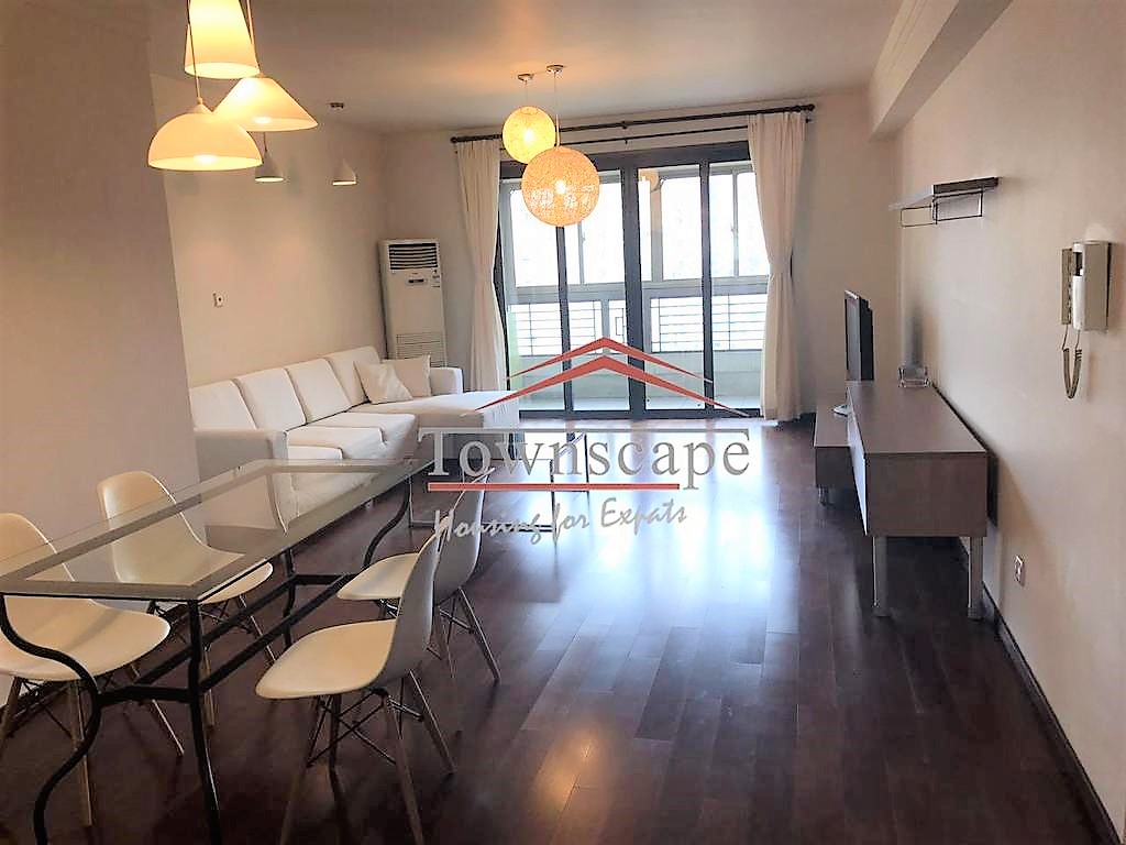  Modern 3BR Apartment at Laoximen