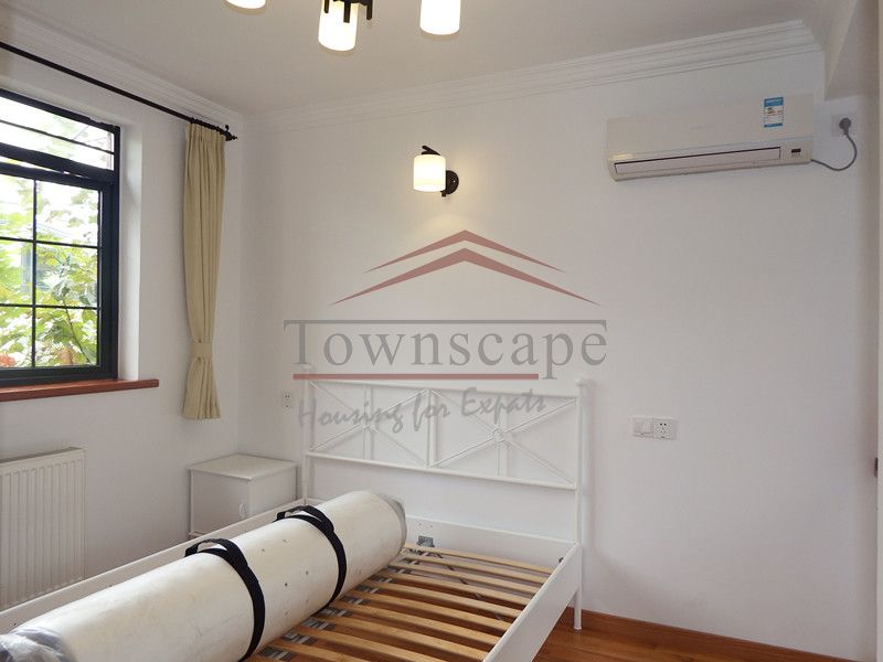  1.5BR Lane House with Heating nr Jiashan Market