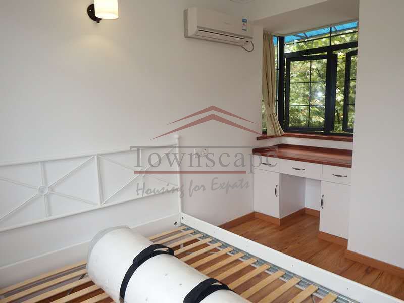  1.5BR Lane House with Heating nr Jiashan Market