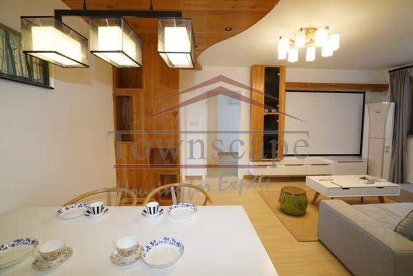  Renovated 4BR Apartment near Jingan Temple