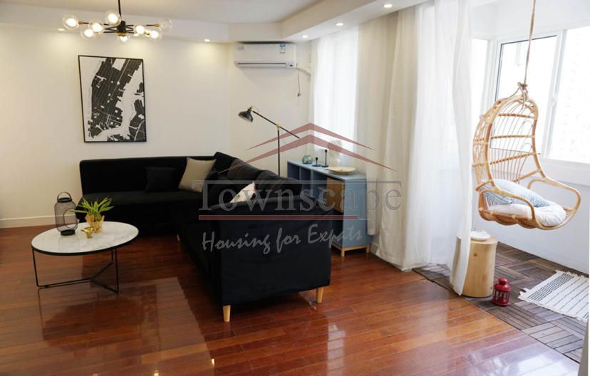  Bright Renovated 3BR Apartment near Xintiandi