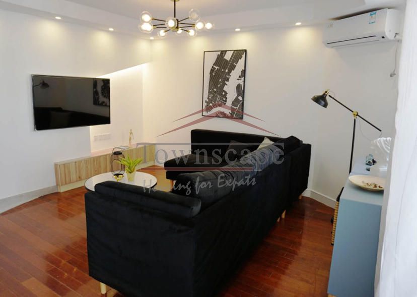  Bright Renovated 3BR Apartment near Xintiandi