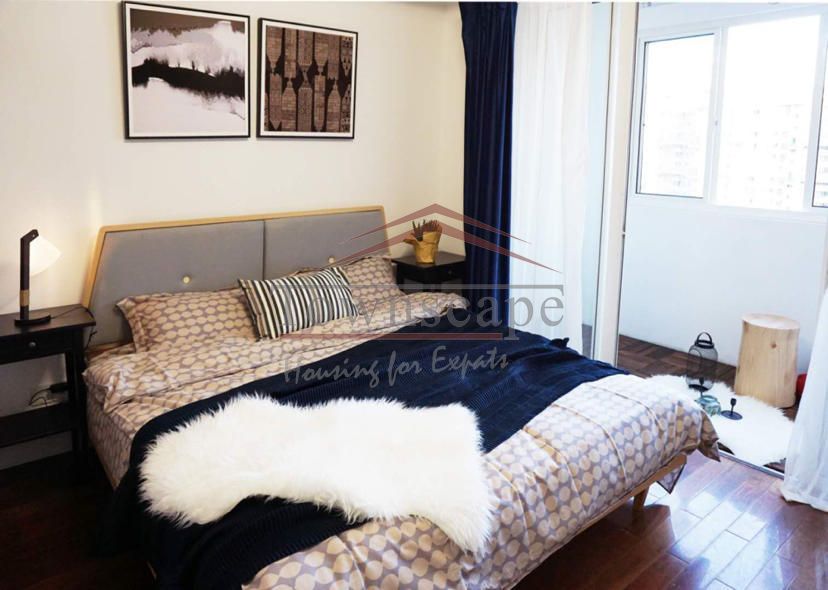  Bright Renovated 3BR Apartment near Xintiandi