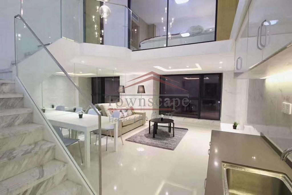  Bright 2BR Apartment in Xuhui