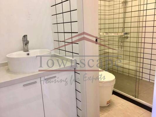  Bright 3BR Apartment near Suzhou Creek