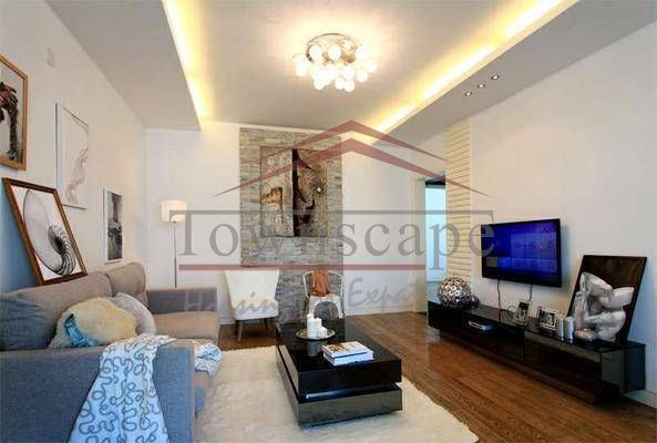  Modern 2BR Apartment with Good Design nr Zhongshan Park