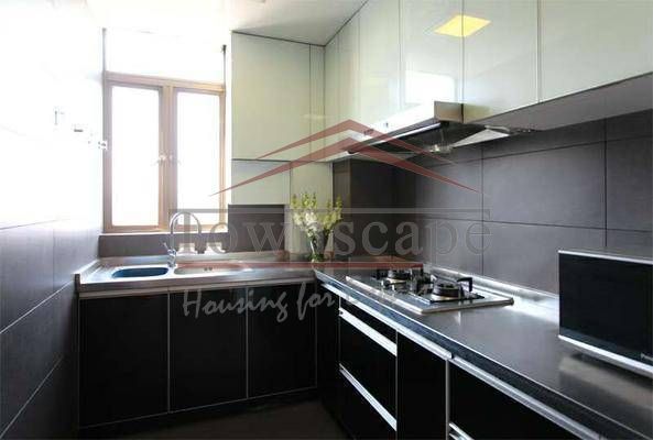  Modern 2BR Apartment with Good Design nr Zhongshan Park