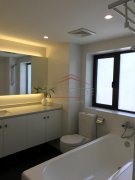  Top 2BR Apartment near Shanghai Library