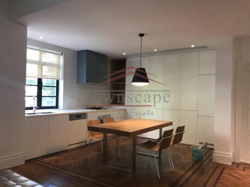  Prestigious 2BR Apartment near West Nanjing Road