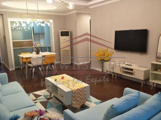  Modern 2BR Apartment beside Suzhou River