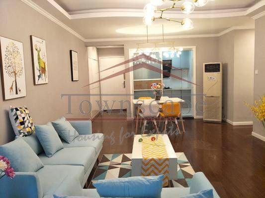  Modern 2BR Apartment beside Suzhou River