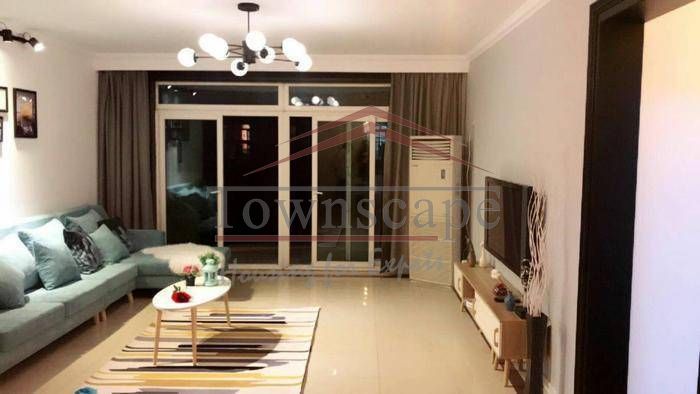  Sleek 2BR Apartment in former French Concession