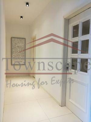  Sunny 2BR Apartment near Xintiandi and Dapuqiao